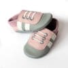 Krabbelschuhe Sneaker grau rosa